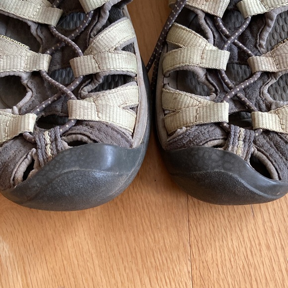 Women’s Keen Sandals Hiking Outdoor Anti Odor Shoes Washable Sandal Size 7.5 - Picture 9 of 13